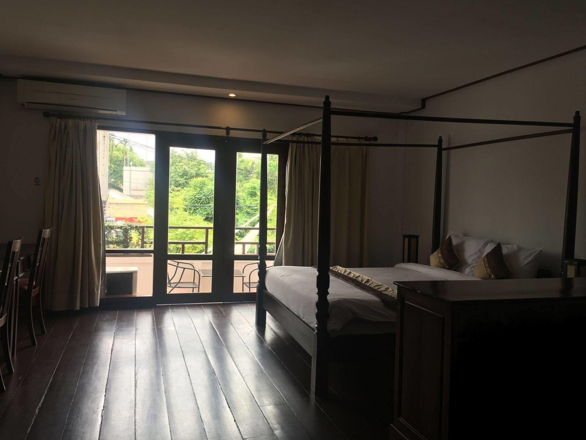Av Hotel Vientiane Eksteriør billede