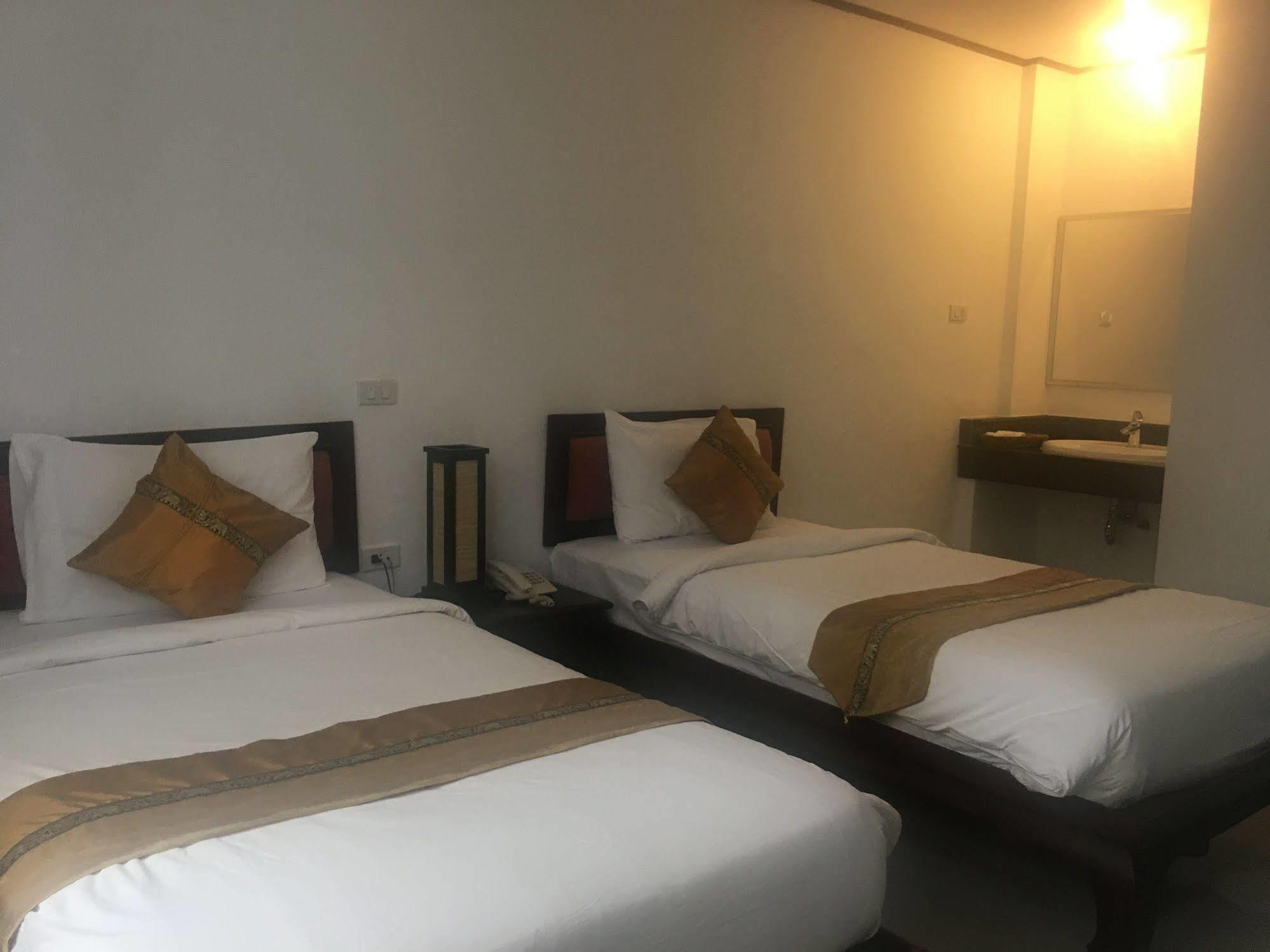 Av Hotel Vientiane Eksteriør billede