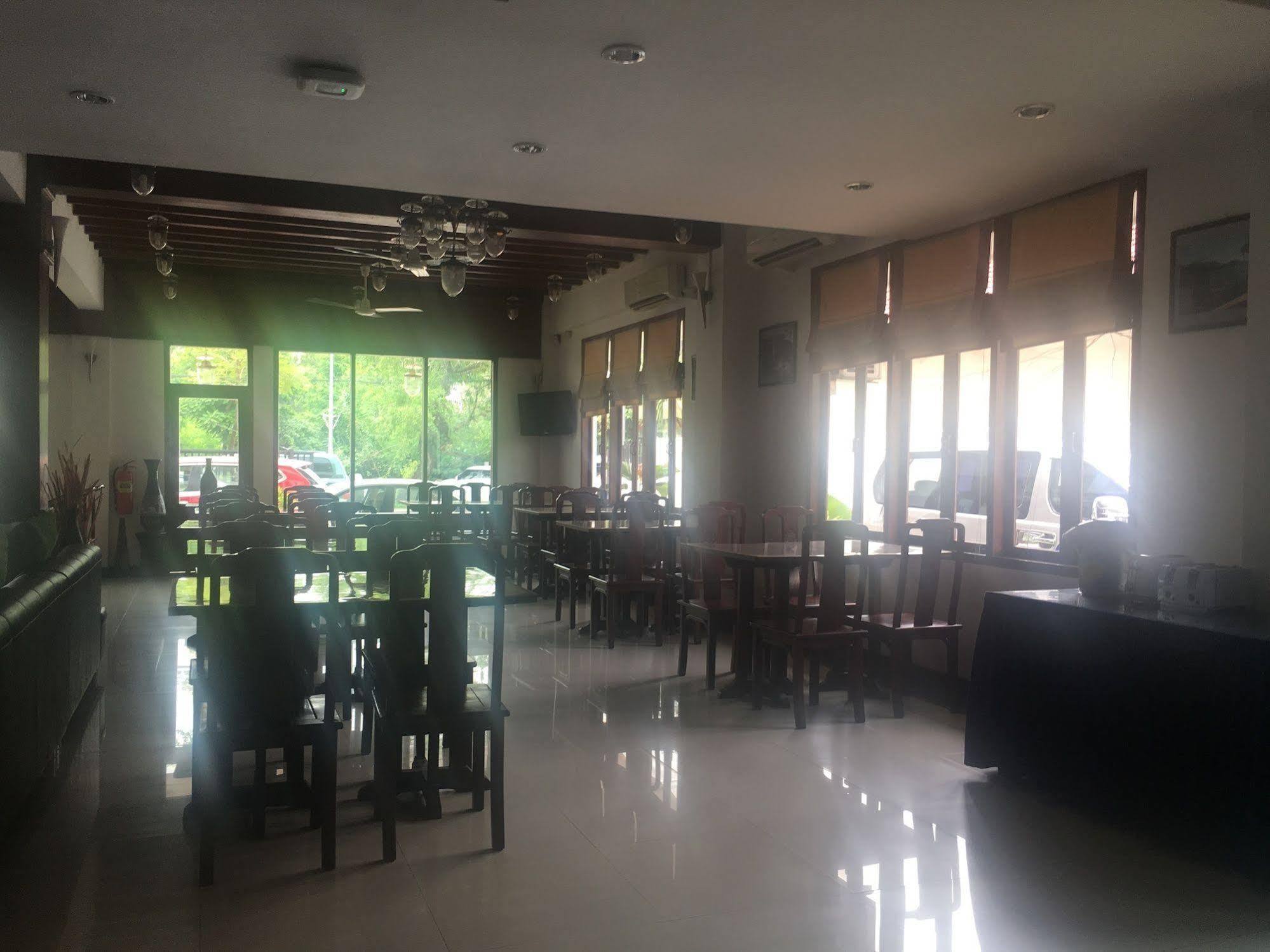 Av Hotel Vientiane Eksteriør billede