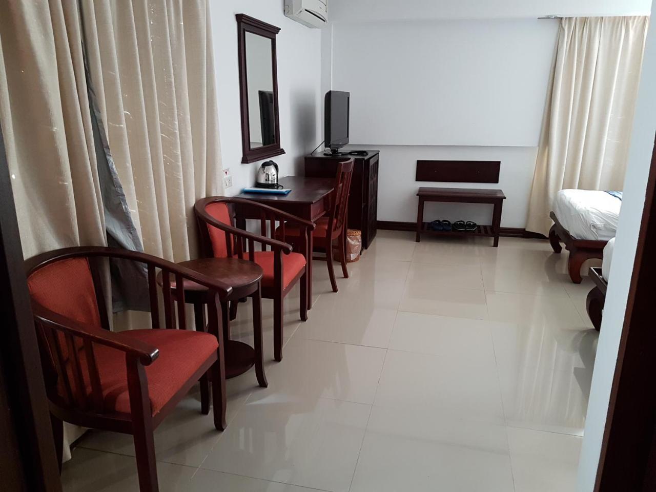 Av Hotel Vientiane Eksteriør billede